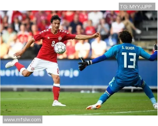 乌德勒与阿贾克斯激战正酣谁能在这场对决中笑到最后