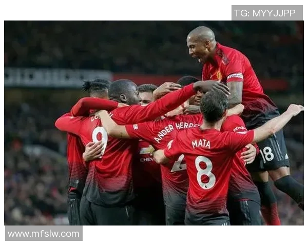 曼联与大巴黎欧冠对决精彩回顾与战术分析